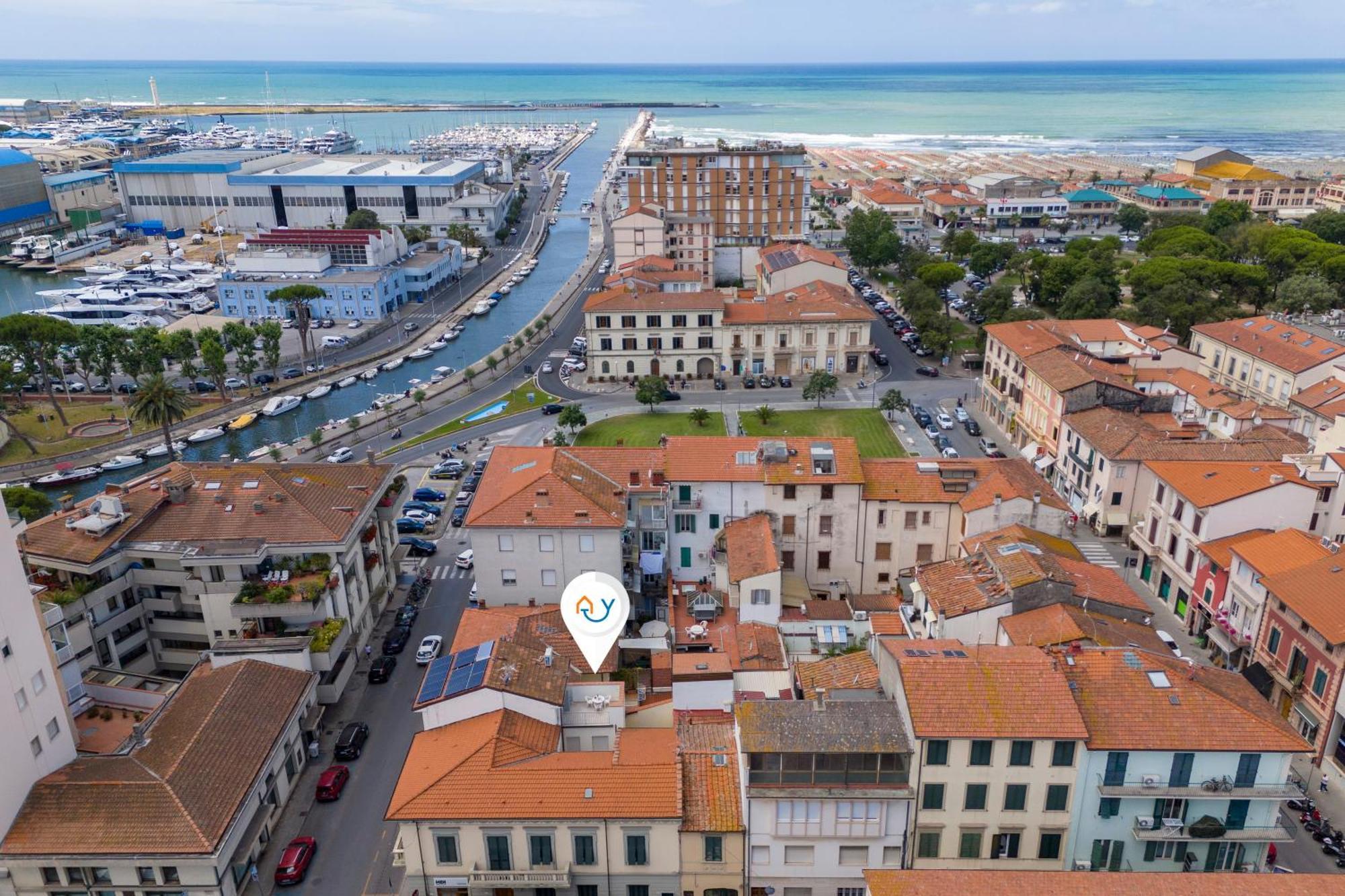 La Suite 2 Ondina Viareggio 200M From Sea - Happy Rentals Екстер'єр фото